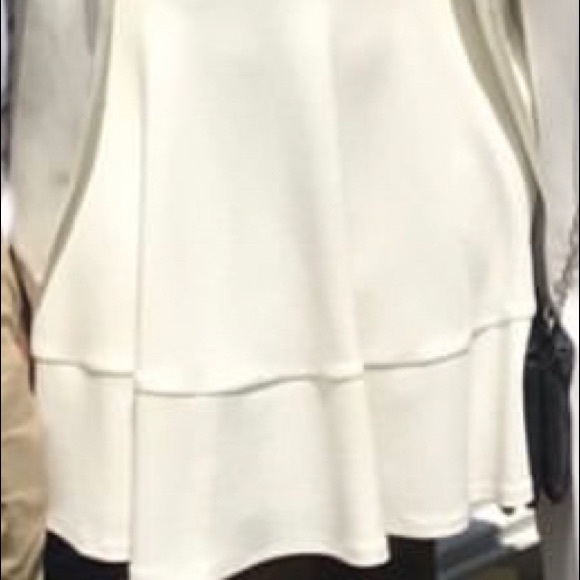 Creme dress with gold embroidery - Picture 3 of 3